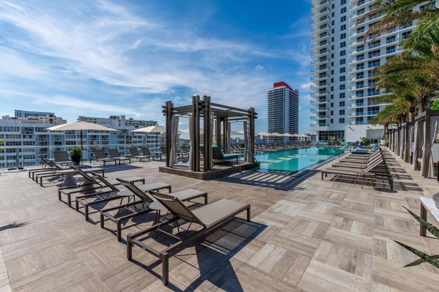 Amazing Apartments At H Beach House Hollywood Extérieur photo