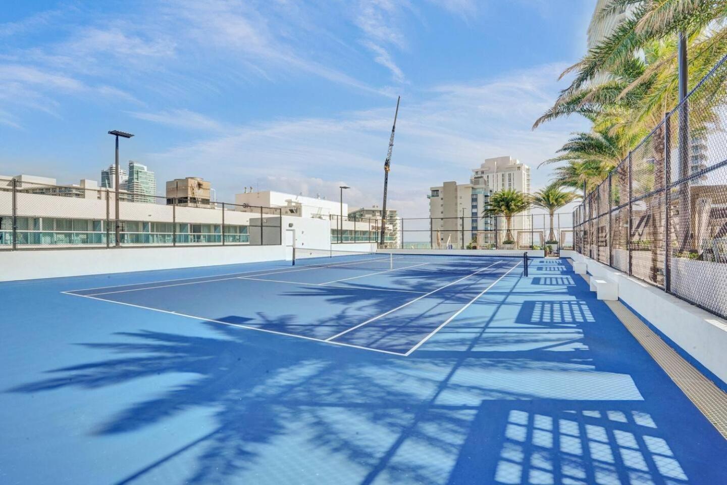 Amazing Apartments At H Beach House Hollywood Extérieur photo