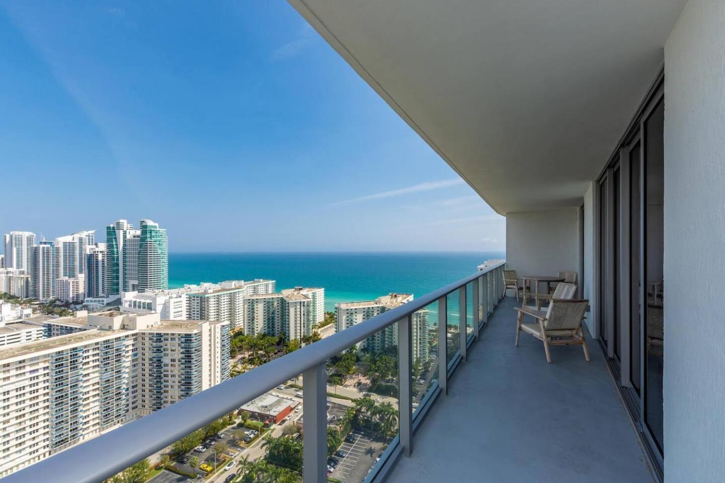 Amazing Apartments At H Beach House Hollywood Extérieur photo