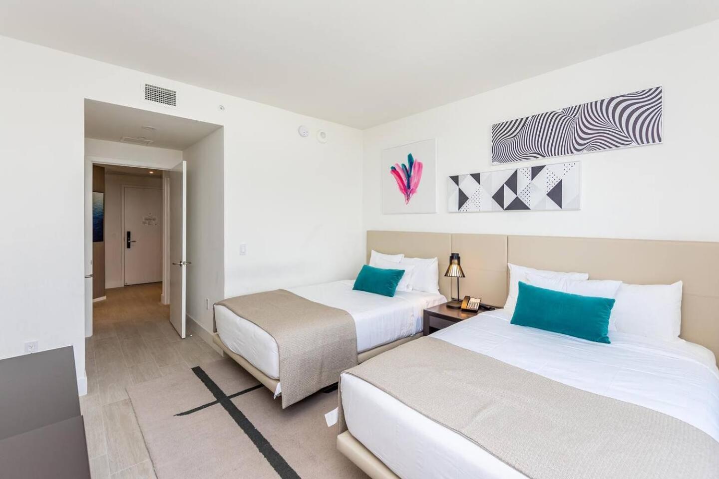 Amazing Apartments At H Beach House Hollywood Extérieur photo