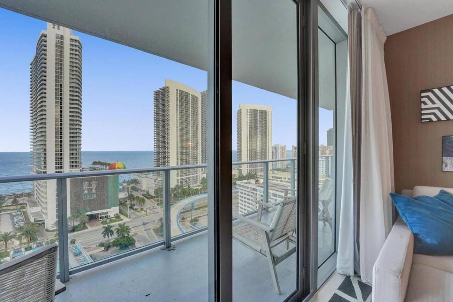 Amazing Apartments At H Beach House Hollywood Extérieur photo